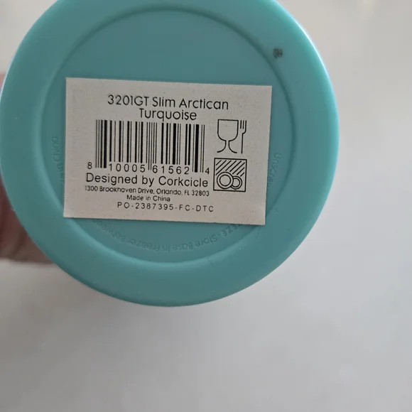 Corkcicle Slim Arctican - Turquoise Can Cooler - Picture 6 of 9